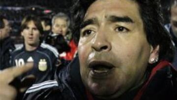 Blatter pide una sanción para Maradona, al que pueden caerle cinco partidos