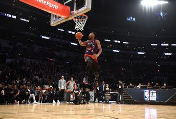 Donovan Mitchell homenajeó a Vince Carter, campeón 18 años antes que él en el concurso de mates.