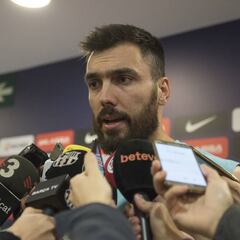 Pierre Oriola: "Navarro no debería retirarse nunca"