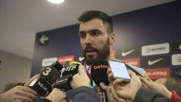 07/02/18 baloncesto
 Entrenamiento FC Barcelona Lassa de basquet
 Rueda de Prensa entrenador Pierre Oriola
 