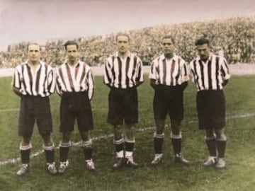 "La maravillas" del Athletic formada por Lafuente, Iraragorri, Bata, Chirri II y Gorostiza. Entre 1929 y 1934, el Athletic ganó tres Ligas (1930,31 y 34) y cuatro Copas ( del 30 al 33). Por si exiten dudas sobre su calidad, cabe decir que lograron 307 goles en 90 partidos