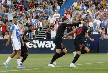 El jugador del Atlético de Madrid, Vitolo, celebra el 0-1 al Leganés. 