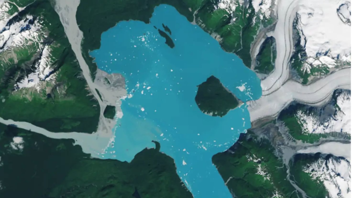 NASA sends out warning after mysterious Earth discovery