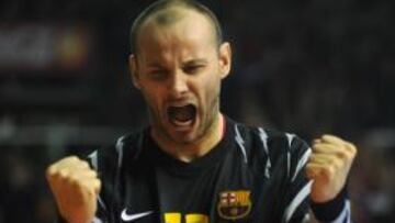 Saric revive al Barça con una actuación memorable