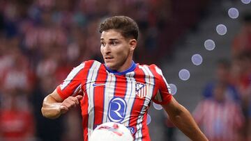 Julián Alvarez, durante un partido con el Atlético en el Metropolitano.