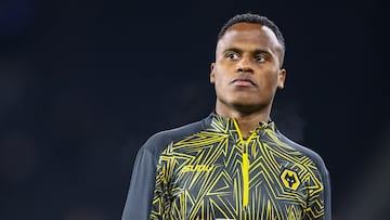 Jhon Arias of Wolverhampton Wanderers warms up during the Premier League match between Wolverhampton Wanderers and Nottingham Forest at Molineux in Wolverhampton, England, on December 3, 2025. (Photo by Stuart Leggett/MI News/NurPhoto via Getty Images)