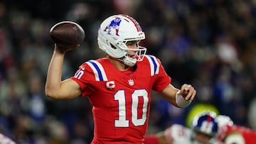 Here’s how three teams can clinch playoff berths this weekend. Nine others are already eliminated as the postseason picture heats up.