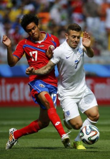 Yeltsin Tejeda  y Jack Wilshere 