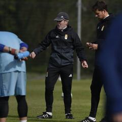 El Oviedo mide hoy sus opciones de playoff contra el Nàstic