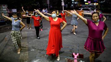 Llevar mascarilla en las calles de Pekín deja de ser obligatorio