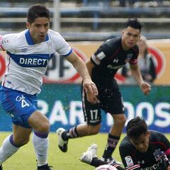 Álvarez reacciona a burla en el clásico sobre muerte de Tupper