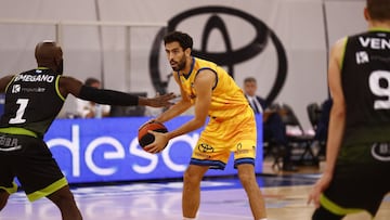 El Granca toma aire ante un rival directo y con Beirán de vuelta