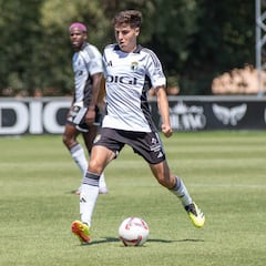 Iván Morante debuta con buenas sensaciones con el Burgos