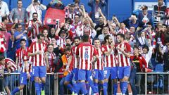 Los jugadores del Atl&eacute;tico celebran el gol de Griezmann ante el Sevilla.
  
 