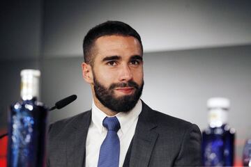 Carvajal emocionado en el acto de su renovación