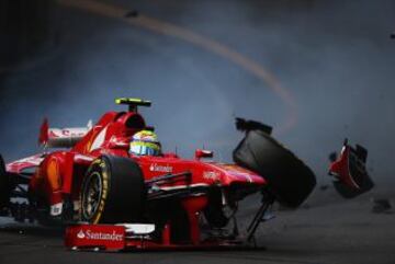 Felipe Massa piloto Brasileño de Ferrari se estrella durante los últimos entrenamientos libres del Gran Premio de Mónaco de fórmula uno.