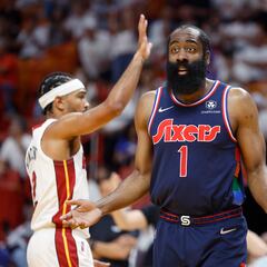 Reporte: James Harden estaría dispuesto a un contrato menor con Sixers