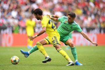 Fede Valverde y Alper Potuk.