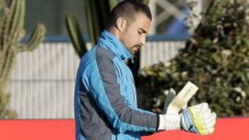 Sergio Asenjo, durante un entrenamiento.
