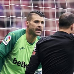 Cuéllar vio la segunda amarilla por "simular haber sido agredido por un recogepelotas"