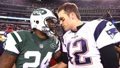 EAST RUTHERFORD, NJ - NOVEMBER 27: (L-R) Darrelle Revis #24 of the New York Jets talks with Tom Brady #12 of the New England Patriots after their game at MetLife Stadium on November 27, 2016 in East Rutherford, New Jersey. The New England Patriots defeated the New York Jets with a score of 22 to 17.   Al Bello/Getty Images/AFP
 == FOR NEWSPAPERS, INTERNET, TELCOS &amp; TELEVISION USE ONLY ==