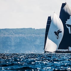 La JoySail 2025 late en Ibiza