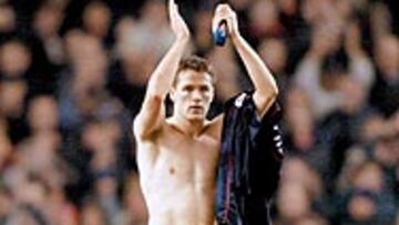 <b>QUIERE MÁS</B>. A Owen se le ha quedado pequeño el Liverpool.