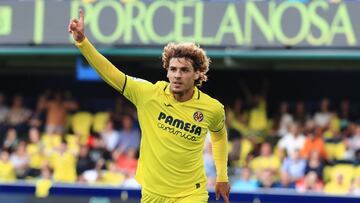 Jorge Pascual celebra el 2-2 en el Villarreal-Atlético.