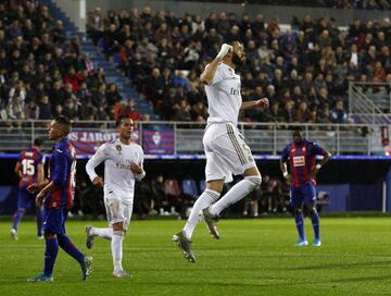 Benzema marcó el 0-3 de penalti.
