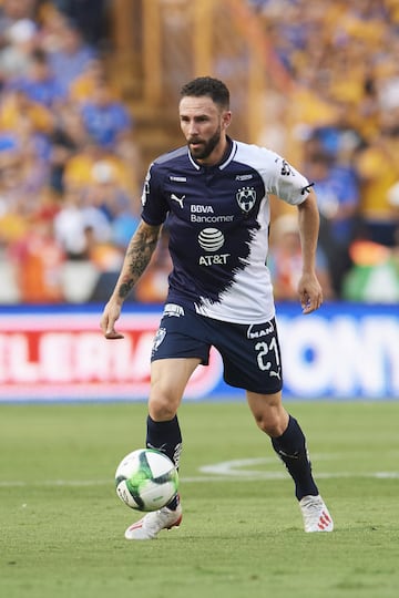 Luego de casi cuatro años en Europa, donde jugó para el Watford, Porto, Sevilla y Villarreal, en 2019 el zaguero decidió jugar con Rayados.