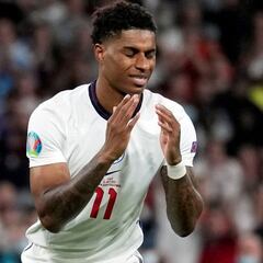 Bolt condemns "horrible" racist abuse aimed at England players