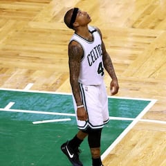 Los Celtics no presionarán a su estrella tras el funeral de su hermana: "Es más importante"