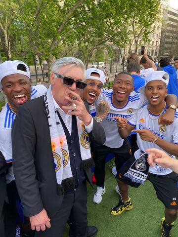 Con el título de Liga de la temporada 2021-2022, Ancelotti conseguía el trofeo que le faltaba con el Real Madrid. El Madrid ganó con 13 puntos de diferencia sobre el segundo clasificado, el Barcelona.