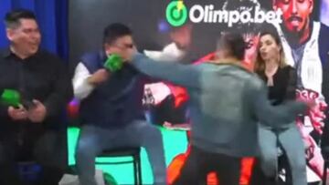 Escándalo en Perú tras el triunfo de la U ante Alianza: dos periodistas terminaron a los golpes