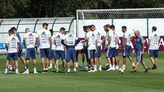 Último entrenamiento antes de la final anticipada ante Nigeria