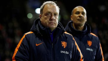 Advocaat toma las riendas del Feyenoord