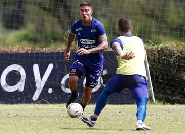 El capitán de la última estrella del Medellín tuvo su primer entrenamiento en su nuevo ciclo con el club y fue presentado ante los medios de comunicación.