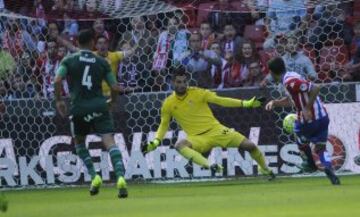 Gol 1-0 de Carlos Castro 