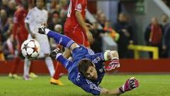 Casillas: "Cristiano Ronaldo llega mejor que Messi al Clásico"