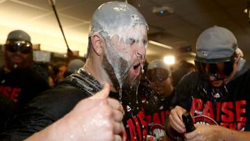 Los Cleveland Indians se están convirtiendo en leyendas y no quieren que su camino se acabe con una anecdótica aparición en las Series Mundiales.