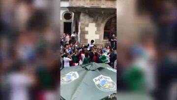 ¡Héroes nacionales! Coreanos son ovacionados en México