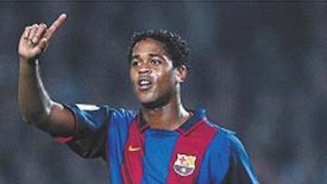Patrick Kluivert se irá a Inglaterra.