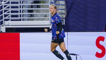 Sarah Luebbert celebrates her goal 0-1 of America during the 4th round match between San Diego Wave and America as part of the Concacaf W Champions Cup at Snapdragon Stadium on October 16, 2024 in San Diego, California, United States.