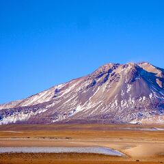 Estos son los dos volcanes que se encuentran en alerta amarilla en Chile: dónde se encuentran y qué riesgo significa para la población