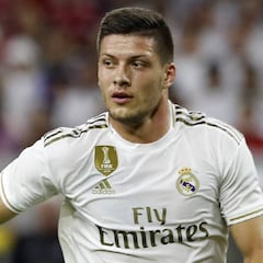Jovic: "Me reí de las noticias de mi cesión, Zidane cree en mí"