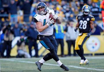 Jaguars consiguen victoria histórica contra los Steelers