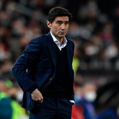 Marcelino: “Ahora mismo prefiero centrarme en los jugadores que tengo y no en lo que pueda venir”