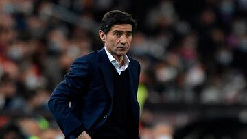 Soccer Football - Copa del Rey - Semi Final Second Leg - Valencia v Athletic Bilbao - Mestalla, Valencia, Spain - March 2, 2022 Athletic Bilbao coach Marcelino Garcia Toral reacts REUTERS/Pablo Morano