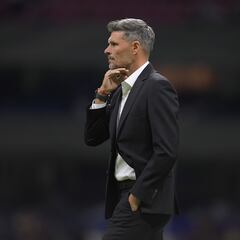 La forma en que Fernando Ortiz dará a conocer su alineación en Rayados