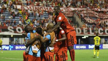 Alianza Petrolera no pudo de local ante América y cayó derrotado 3-2.